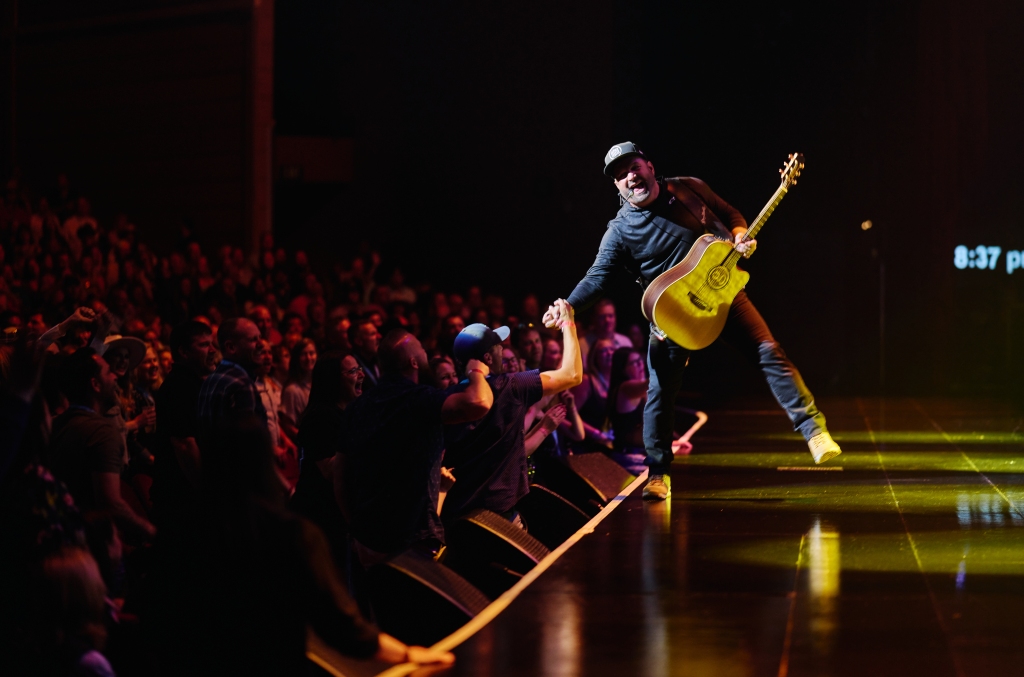 Découvrez la setlist complète de Garth Brooks pour la soirée d'ouverture de "Garth Brooks/Plus ONE" à Las Vegas