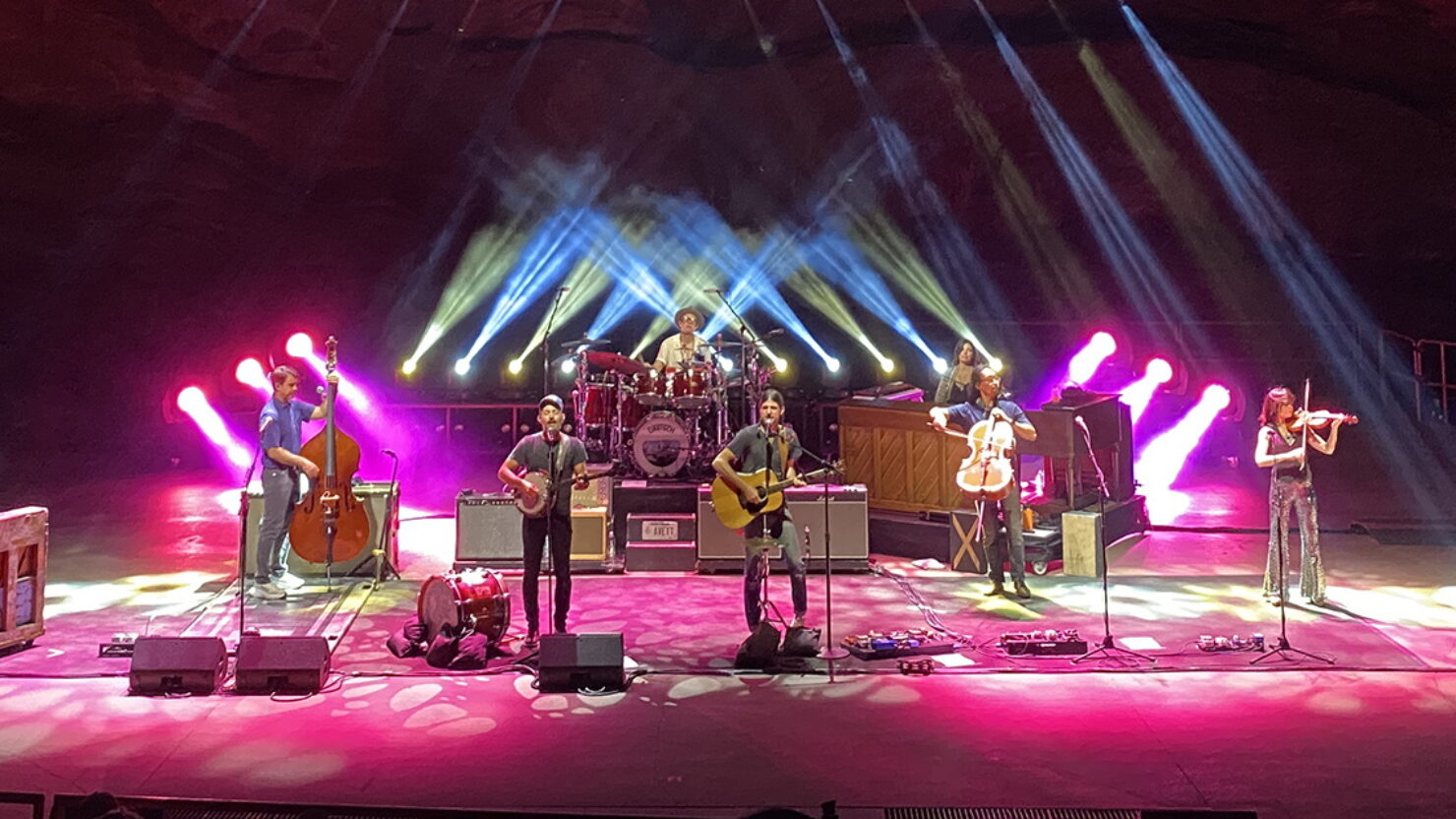 The Avett Brothers Load Wolf Trap Run Opener avec des raretés