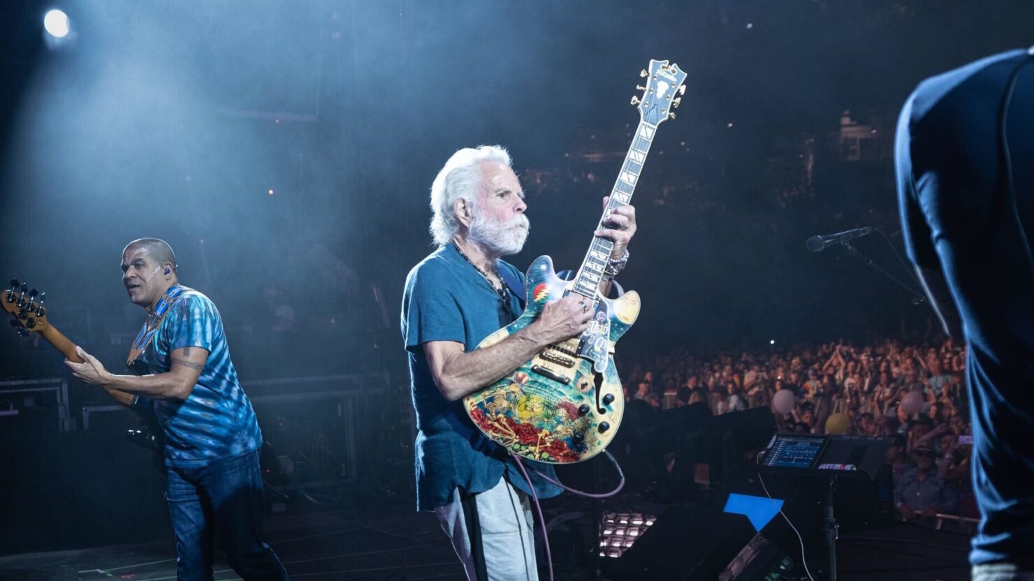 Les enchères caritatives de la tournée finale de Dead & Company ont déjà dépassé le million de dollars