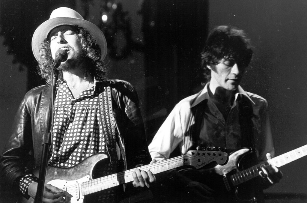 Bob Dylan s'exprime sur la mort de son "ami de toujours" Robbie Robertson