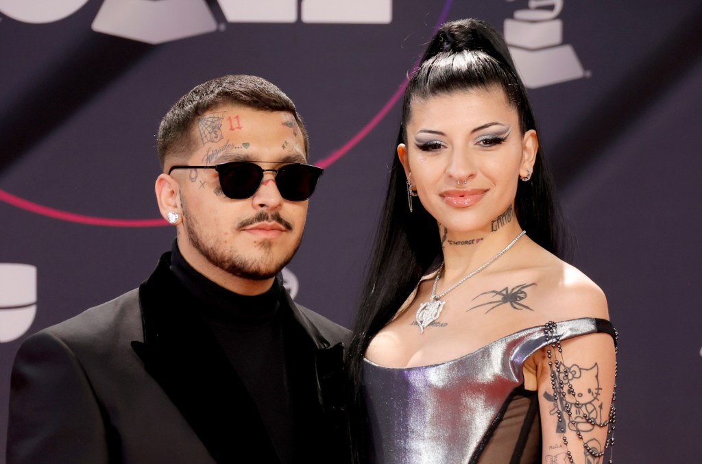 Christian Nodal et Cazzu annoncent la naissance de leur enfant et d'autres moments édifiants dans la musique latine