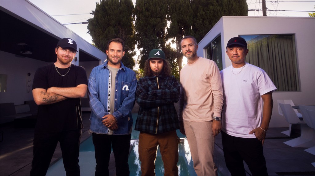 Coproducteur de Doja Cat GENT !  signe un accord de coédition avec Brandon Silverstein et AVEX USA