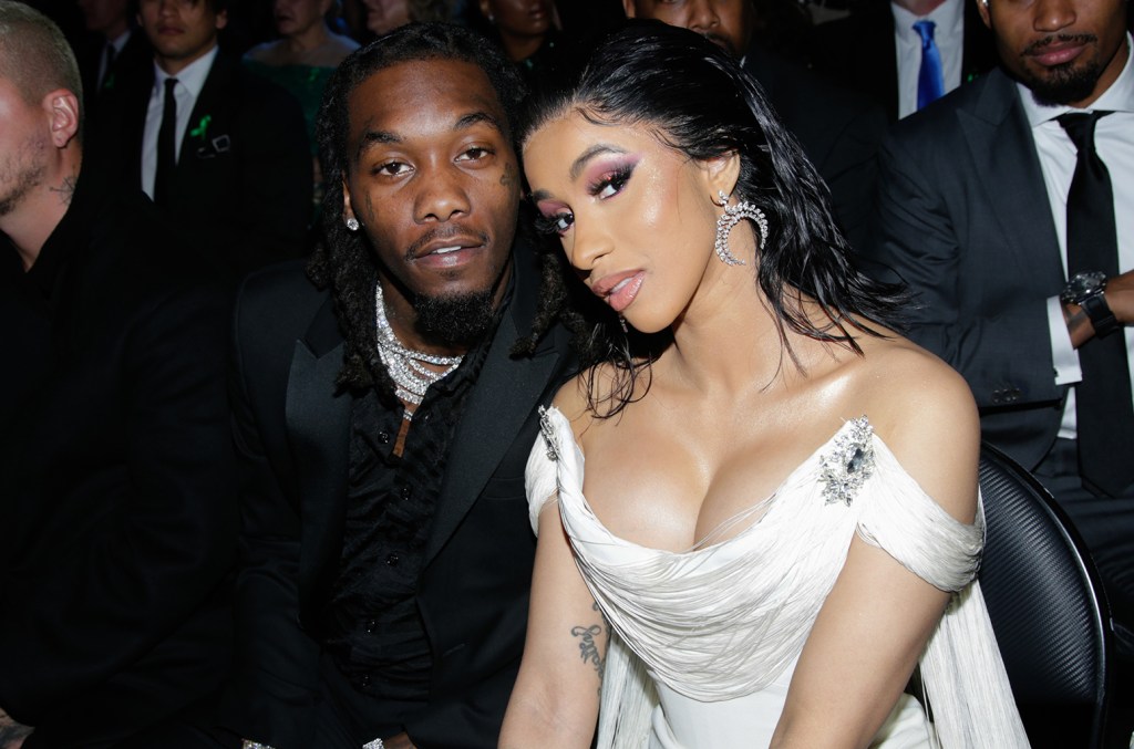 L'anniversaire luxueux de Cardi B présente des sacs Hermes de Offset et NSFW Cake