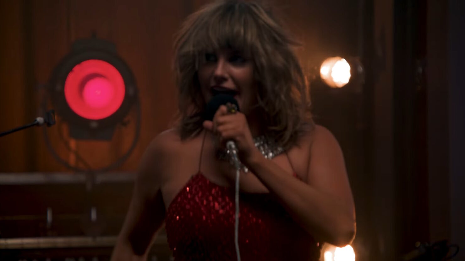 Regardez la chaîne Grace Potter Tina Turner avec la reprise de "Proud Mary" en direct à Sonic Forest