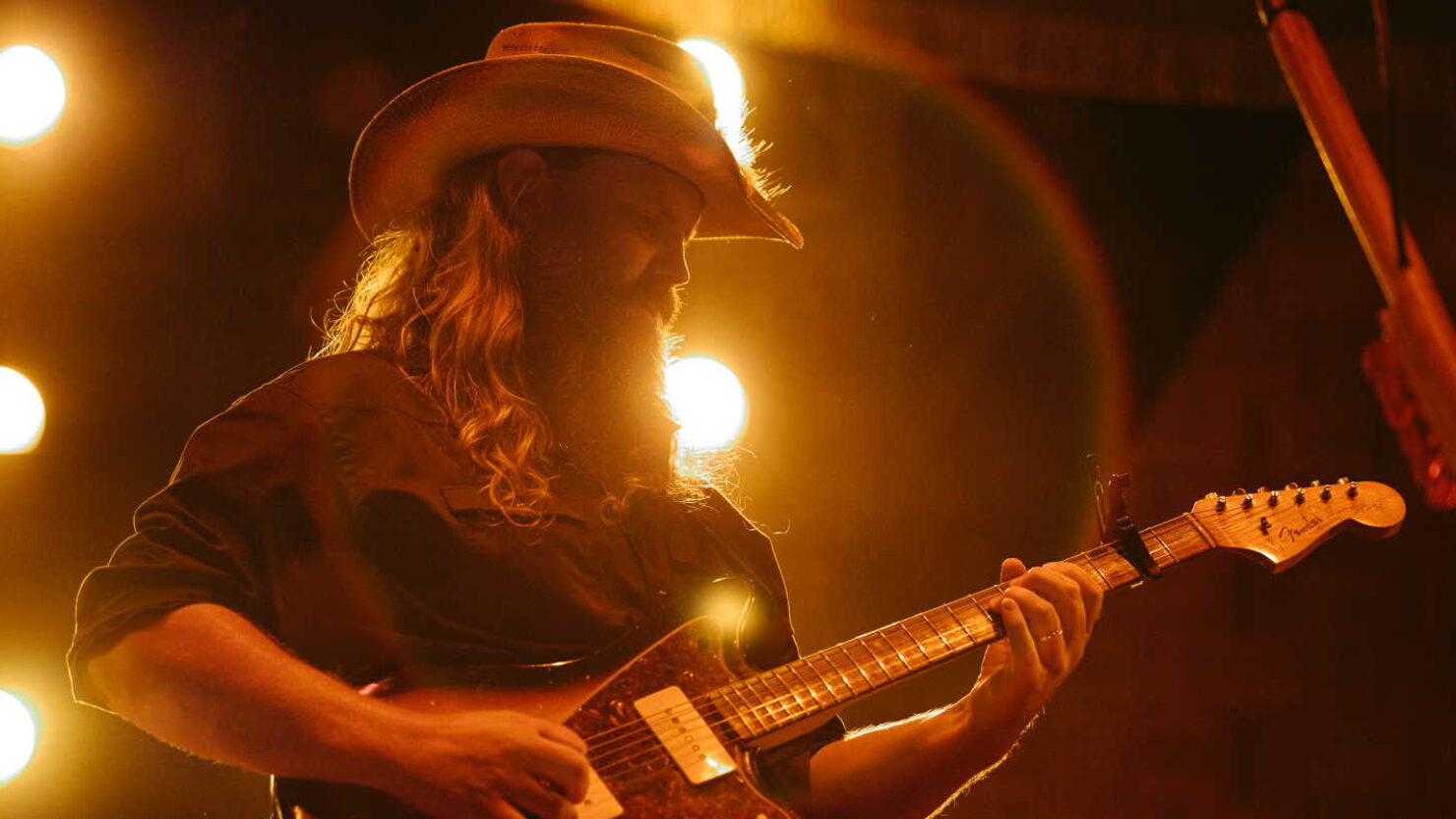 Chris Stapleton ajoute des dates de tournée en 2024 avec le groupe Tedeschi Trucks, Grace Potter et plus