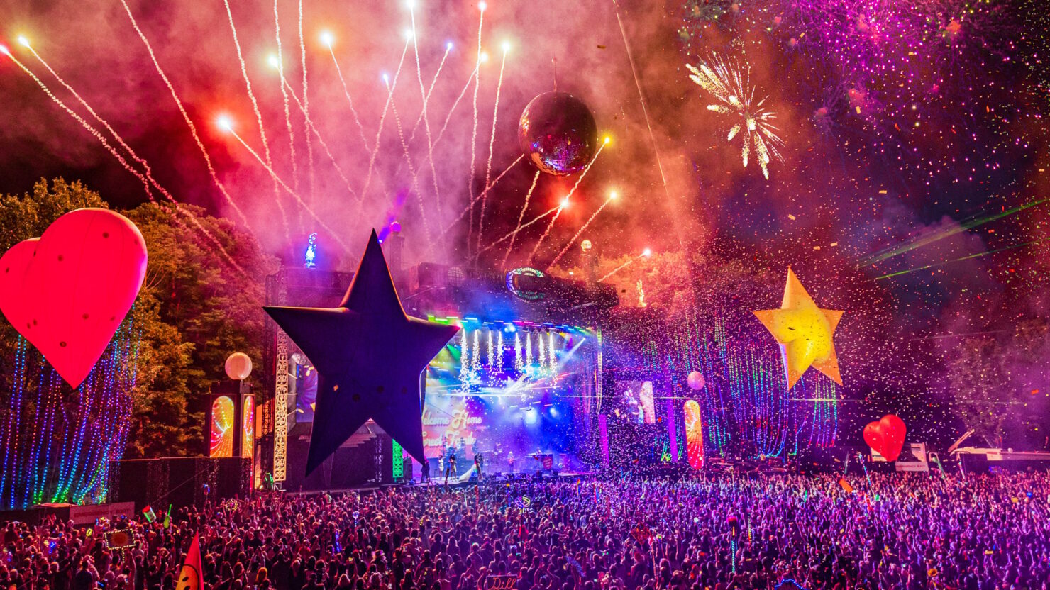 Electric Forest marque de jolies lumières, Nelly Furtado, Disco Biscuits et plus pour la programmation initiale éclectique de 2024