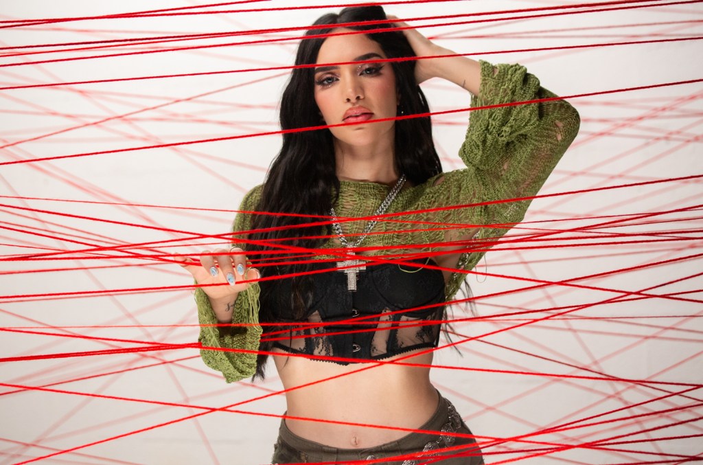 Kim Loaiza marque sa première entrée dans un palmarès d'albums Billboard avec "X Amor"