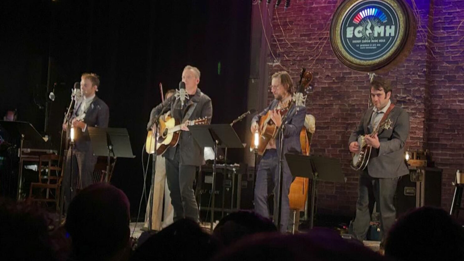 Regardez Jason Isbell devenir acoustique avec Punch Brothers à New York