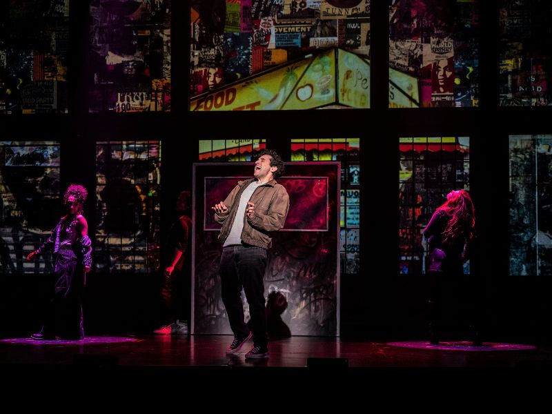 Le « tic, tic…BOOM ! » du Kennedy Center  ça explose plus que jamais