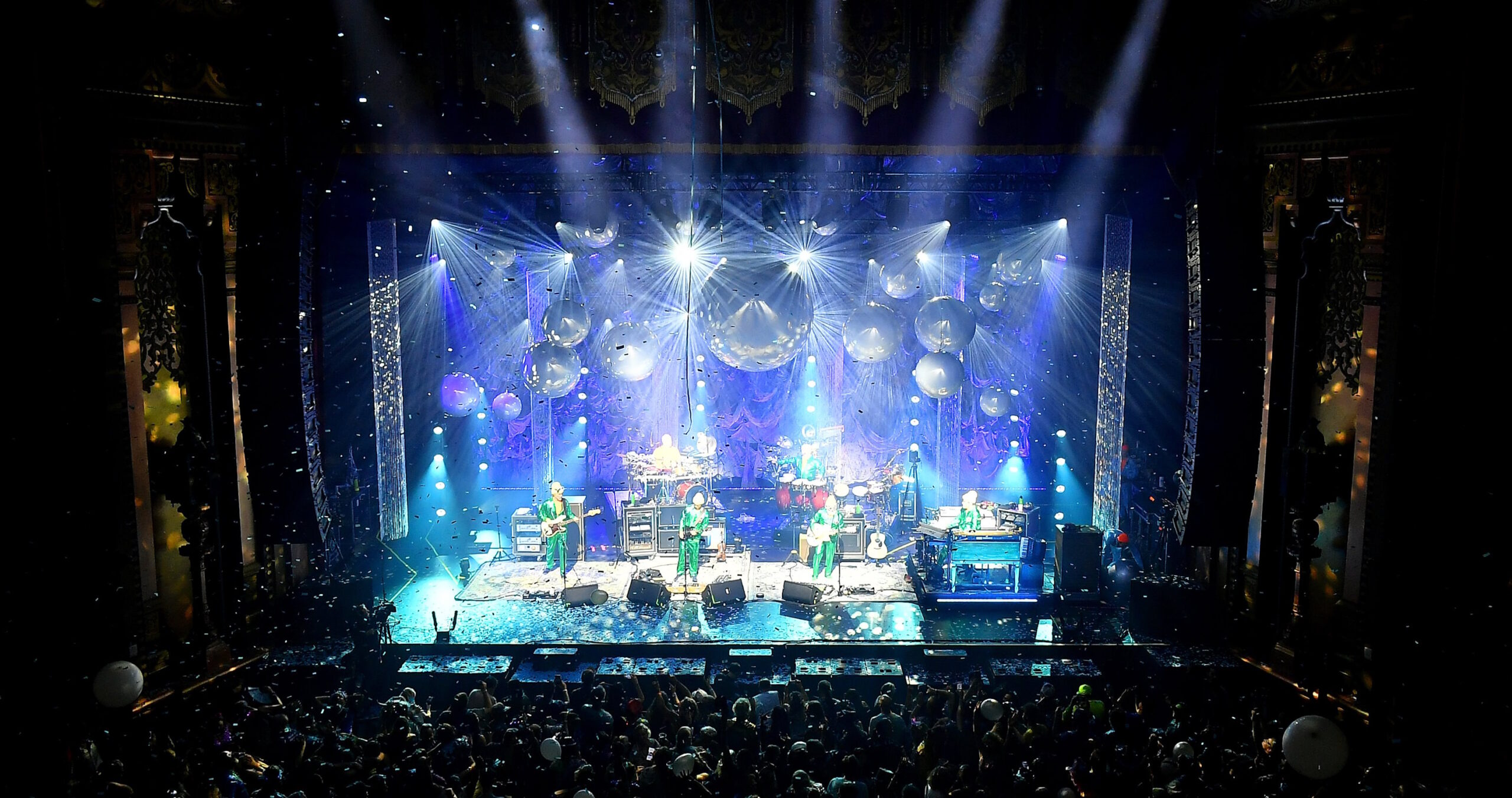 L'incident du fromage à cordes entre dans le bleu pour la célébration du 30e anniversaire du Nouvel An