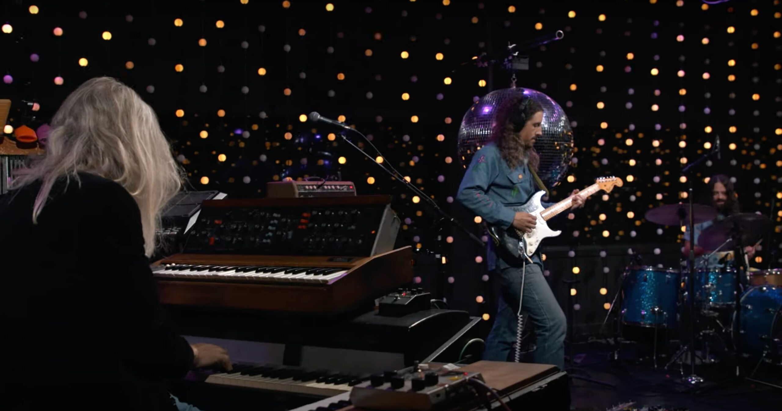 Regardez Circles Around The Sun offrir un ensemble couvrant toute la carrière « en direct sur KEXP »