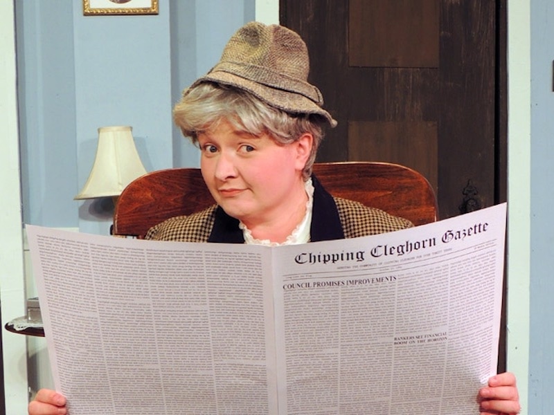 "Un meurtre est annoncé" est un délice macabre au Way Off Broadway Dinner Theatre