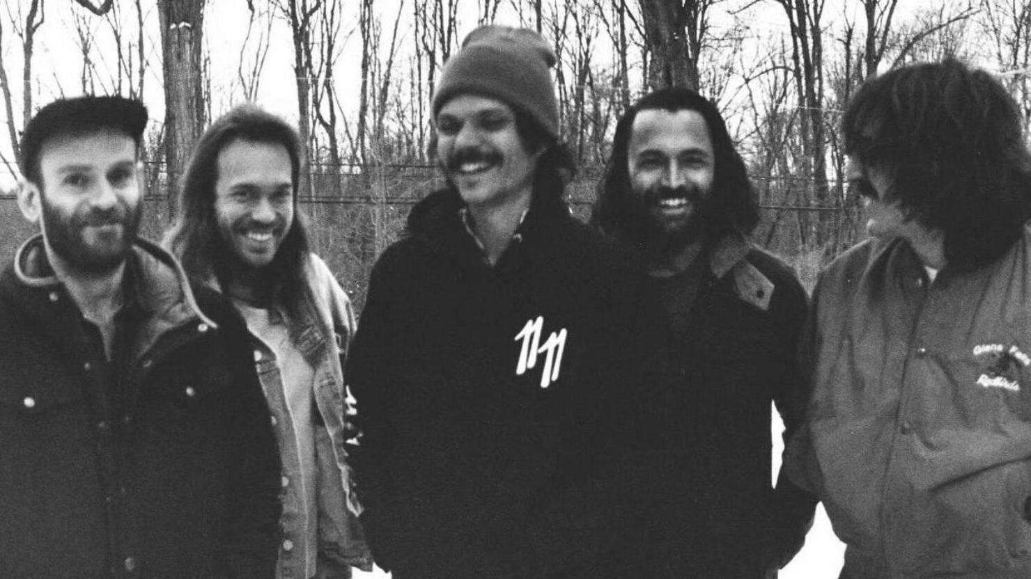 Goose choisit Cotter Ellis comme nouveau batteur
