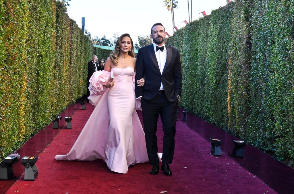 Jennifer Lopez remet les pendules à l'heure à propos de la date à laquelle elle et Ben Affleck ont ​​réellement rompu en 2004