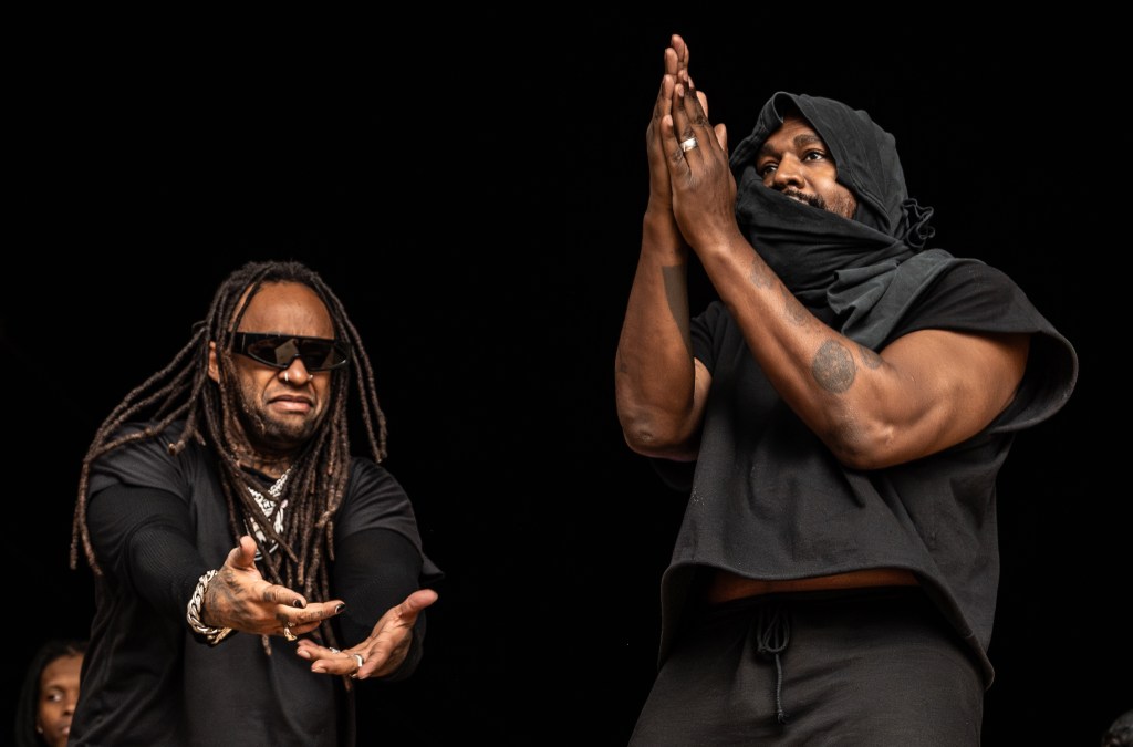 Les « Vautours » de Kanye West et Ty Dolla $ign sont-ils n°1 sur le Billboard 200, ou s'agira-t-il d'un retour à la maison « Coming Home » pour Usher ?