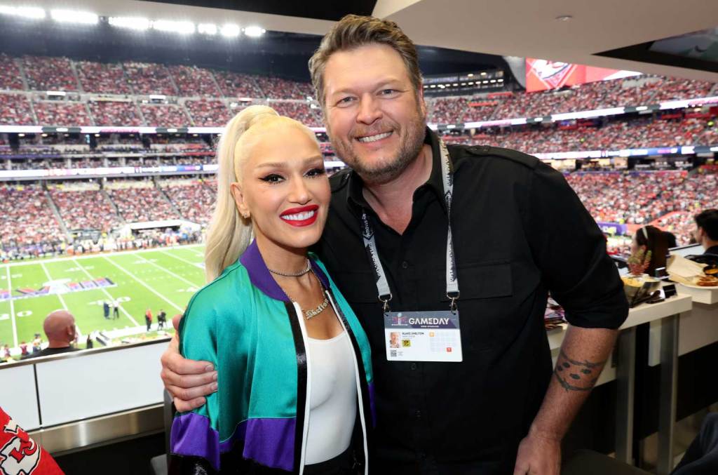 Les fans choisissent "Purple Irises" de Gwen Stefani et Blake Shelton comme nouvelle musique préférée de la semaine