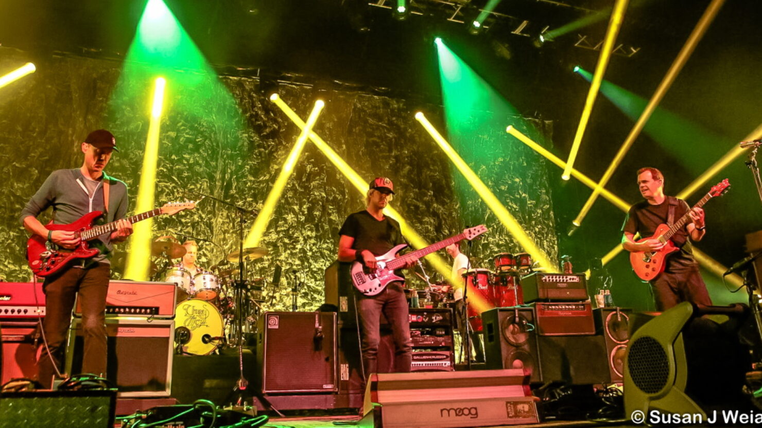 McGee d'Umphrey dépoussière la couverture de "Q*Bert" et Miles Davis dans l'Indiana