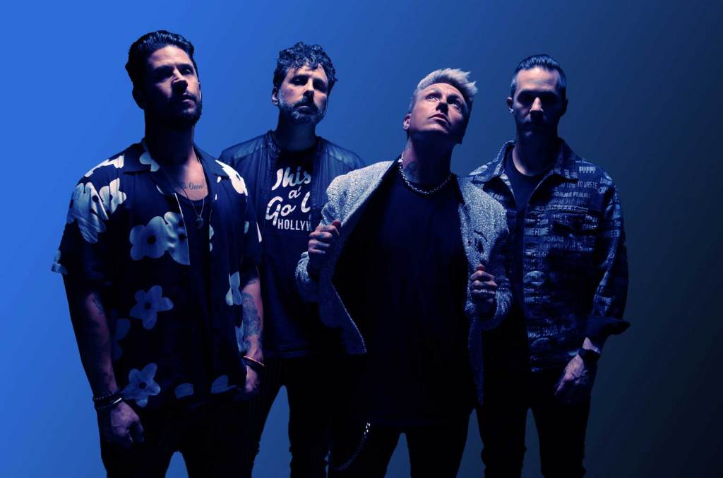 Papa Roach décroche sa 10e diffusion de rock grand public n°1 avec « Leave a Light On »