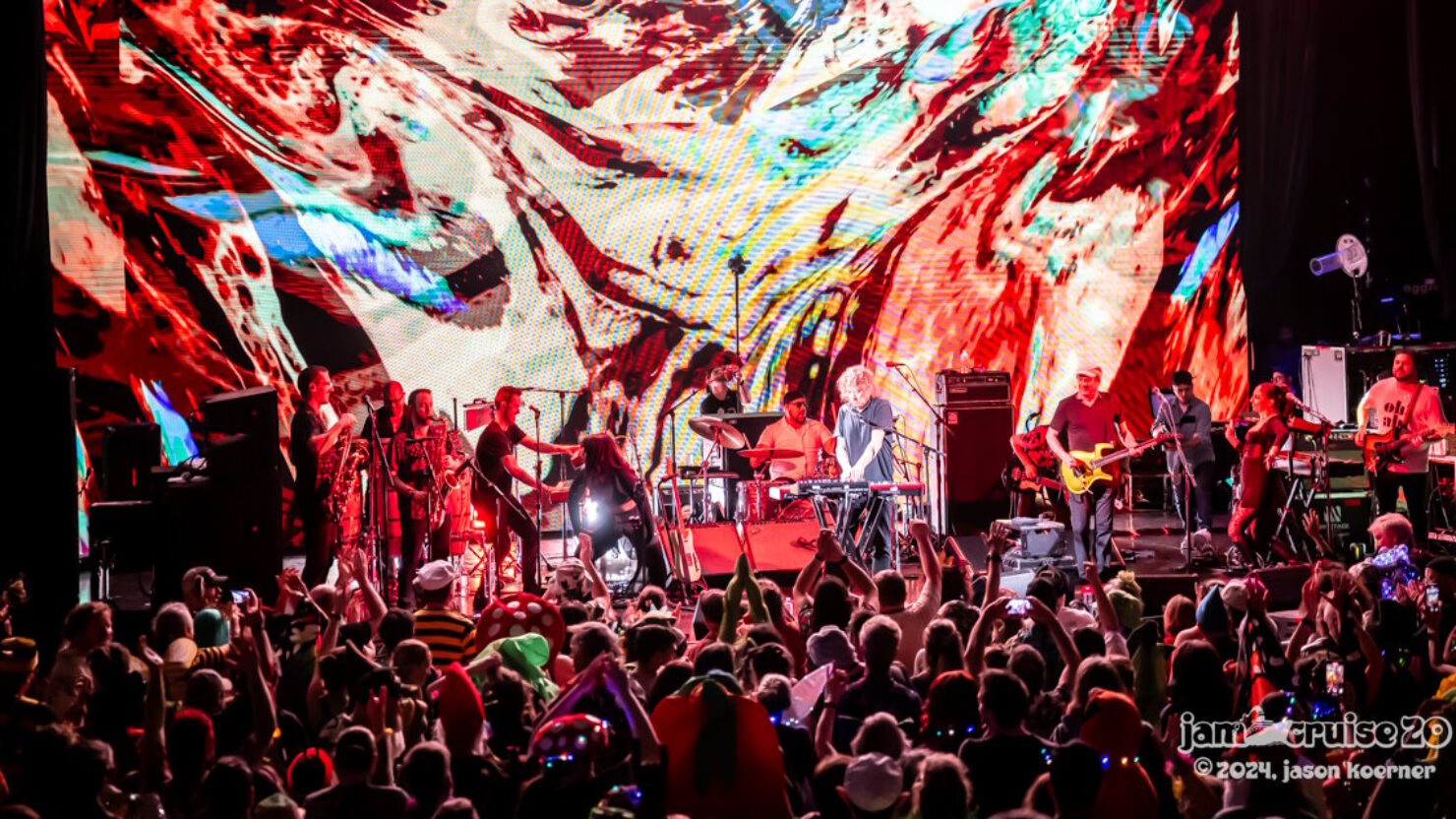 « Remain In Light » brille, le Cosmic Country de Daniel Donato époustoufle et les autres superlatifs du deuxième jour