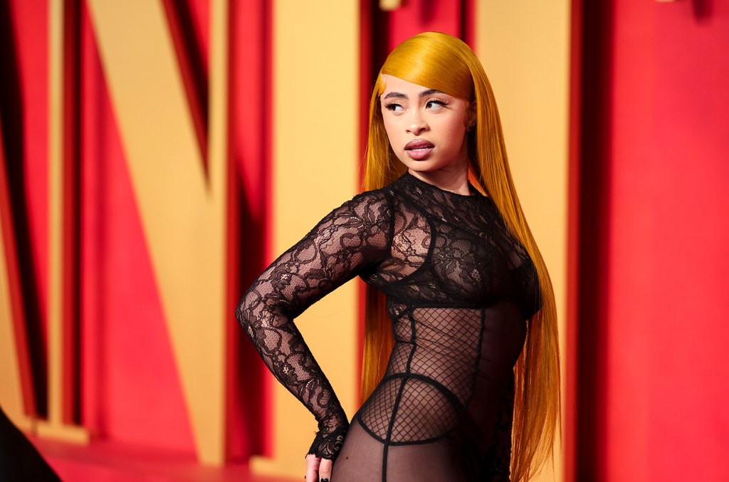 Ice Spice riposte aux critiques de sa robe d'après-fête aux Oscars