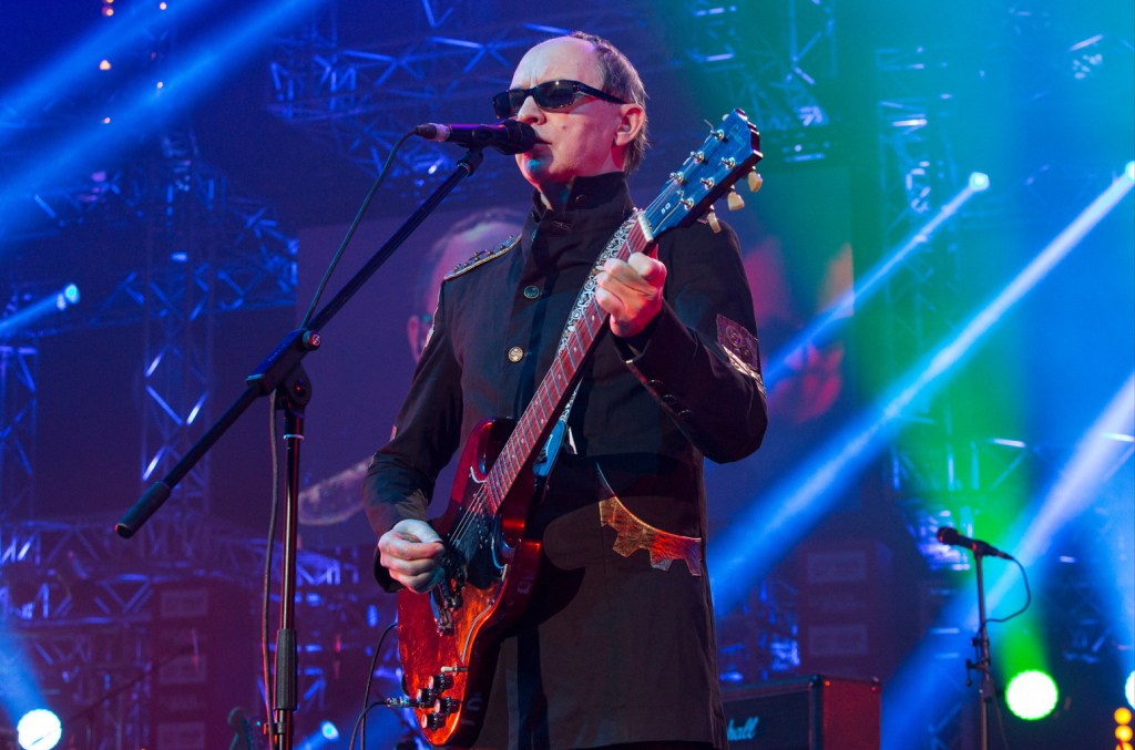 Le groupe de rock russe Picnic revient sur scène après l'attaque terroriste de Moscou et reste apolitique alors que les médias pro-Kremlin accusent l'Ukraine