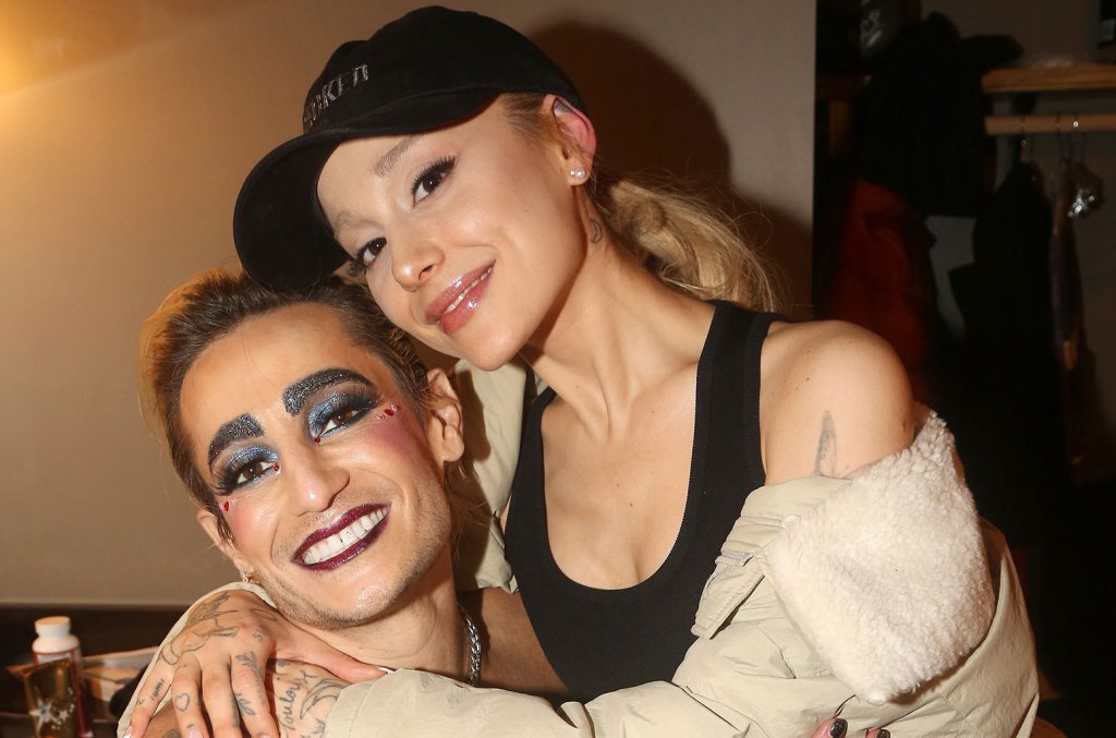 Frankie Grande remercie Ariana Grande de l'avoir soutenu dans son « parcours de sobriété » : « Meilleure sœur du monde »
