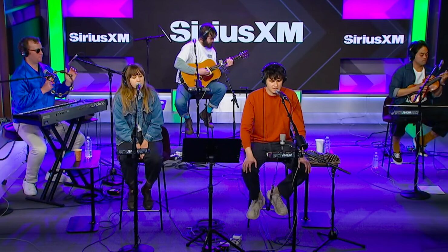 Vampire Weekend fait un clin d'œil à Grateful Dead avec la reprise de "Peggy-O" pour SiriusXM
