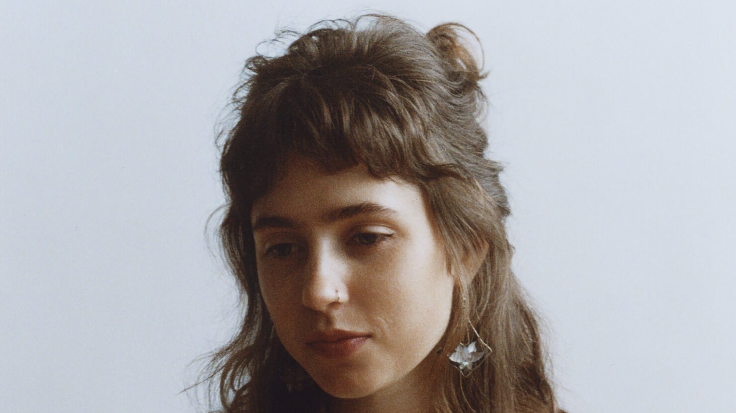 Clairo confirme ses résidences à Los Angeles et à New York en septembre 2024