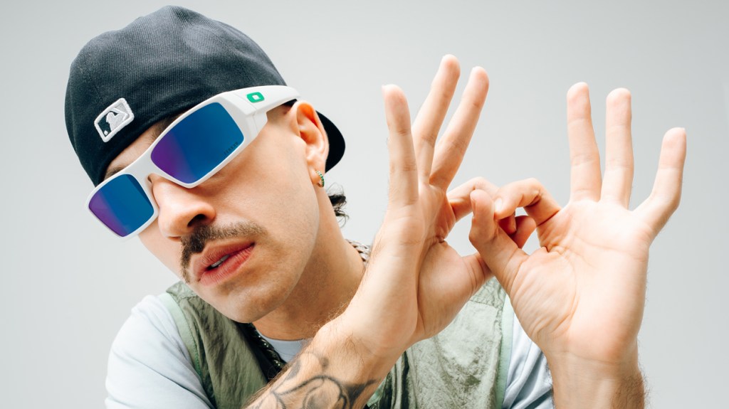 Feid remporte son premier Top 10 solo sur des chansons latines chaudes avec « Sorry 4 That Much »