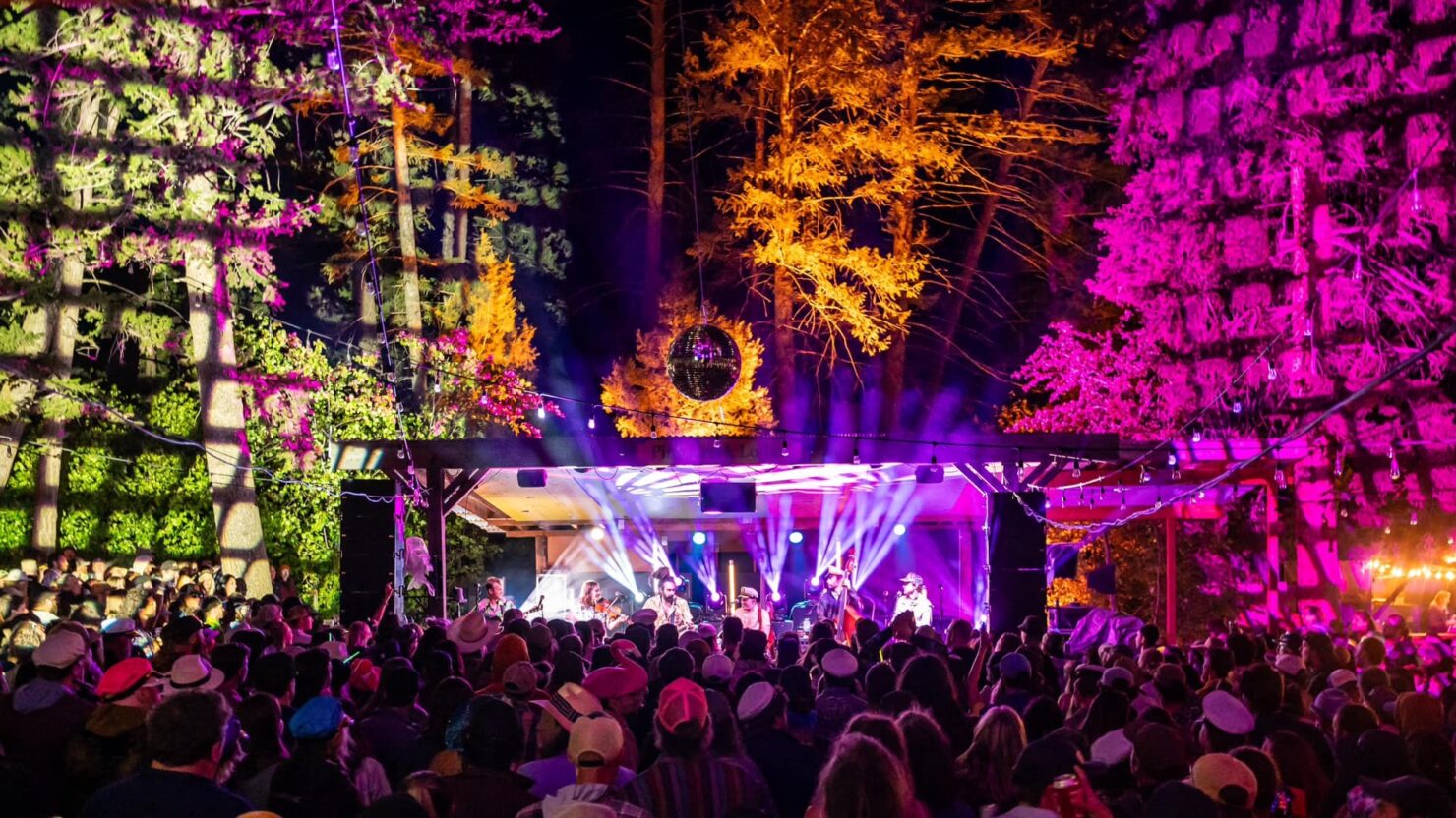 Les habitants de la cuisine recrutent des membres de Lil Smokies pour la couverture bruyante de Led Zeppelin et plus encore dans le Montana