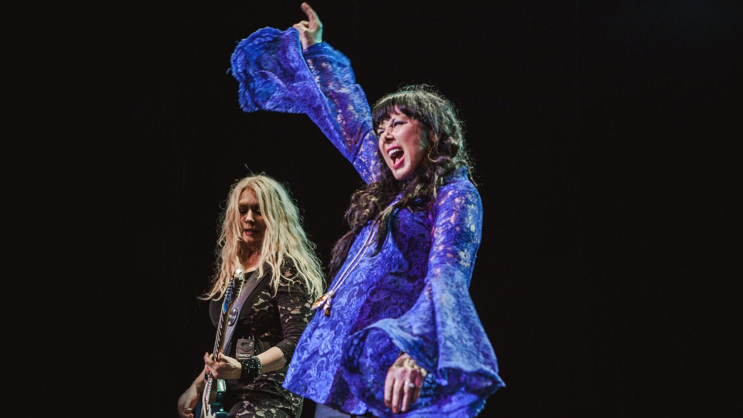 Heart reporte les dates restantes de sa tournée 2024 après le diagnostic de cancer d'Ann Wilson
