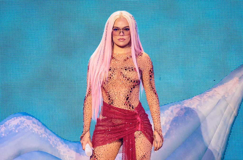 Karol G remporte un gros lot aux Heat Latin Music Awards 2024 : liste complète des gagnants