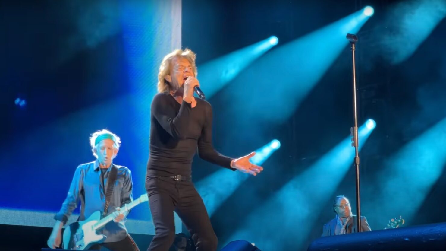 Les Rolling Stones présentent leur premier album « Beggar's Banquet » à Vancouver