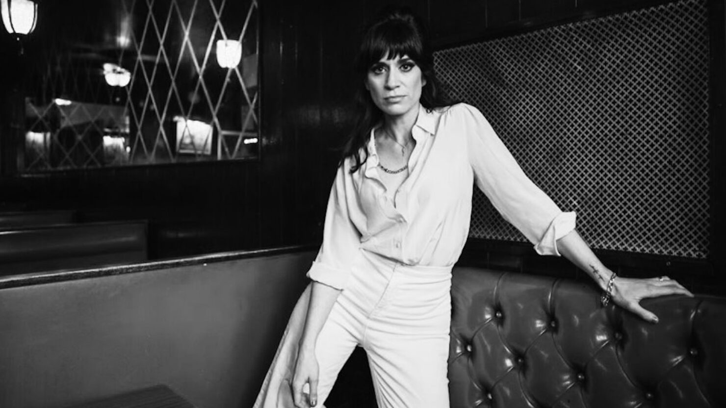 Nicole Atkins annonce les dates de sa tournée de septembre 2024 avec de nouvelles chansons et d'anciens favoris