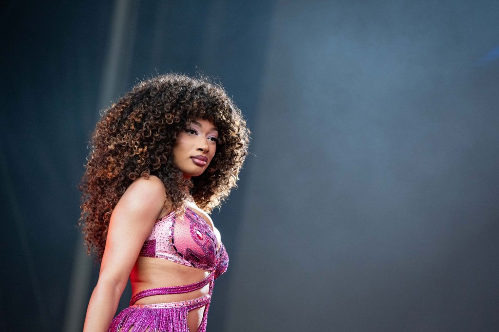 Taylor, Megan, Billie & Chappell : quatre femmes occupent le top 5 du Billboard 200 pour la première fois depuis plus d'un an