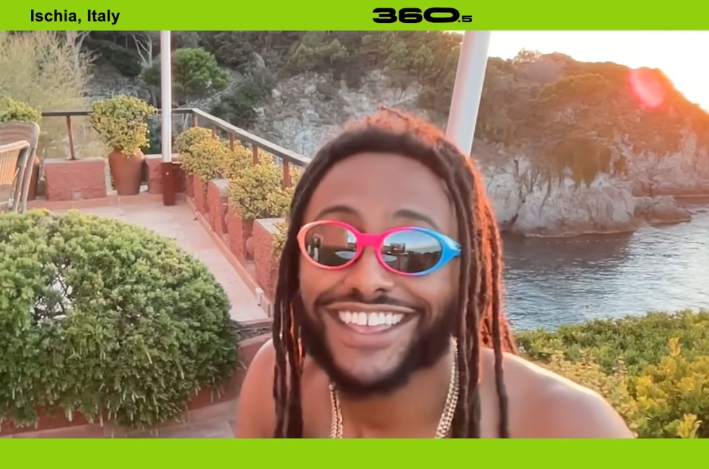 Aminé célèbre l'été Brat en Italie avec un freestyle « 360.5 » inspiré de Charli XCX