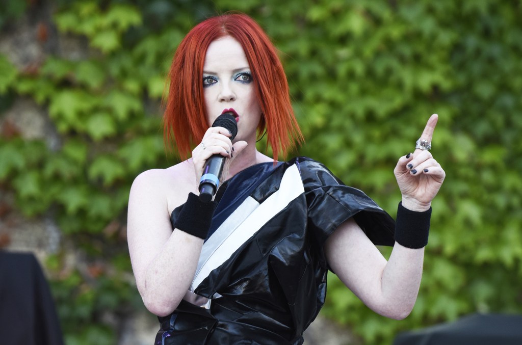 Garbage annule sa tournée car Shirley Manson se blesse et doit subir une intervention chirurgicale