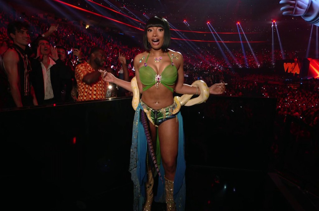 De Megan Thee Stallion à Sabrina Carpenter, les VMA 2024 ont été remplis d'hommages à Britney Spears