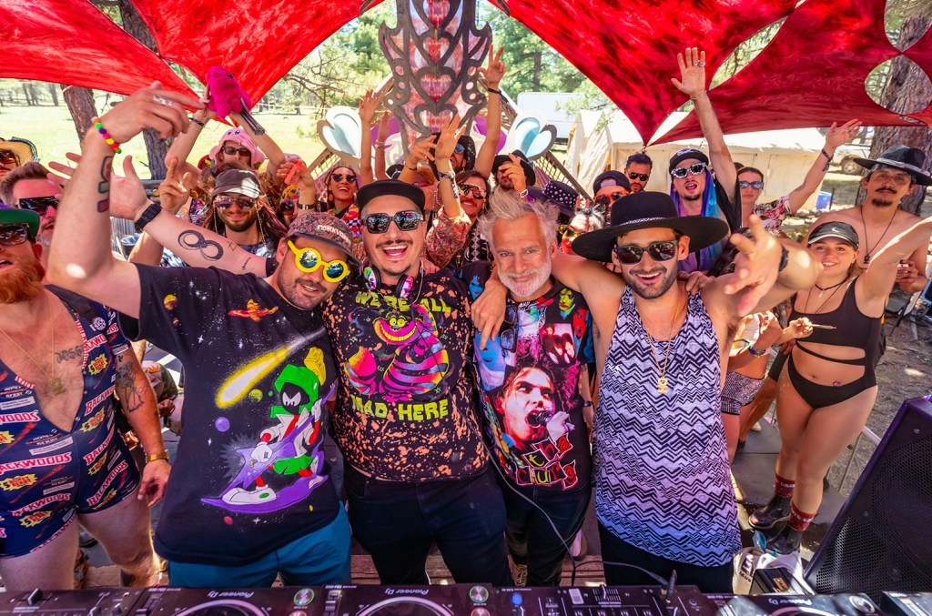 Écoutez les sets exclusifs de Desert Hearts 2024 de The Desert Hearts Crew, Doc Martin, Öona Dahl et plus