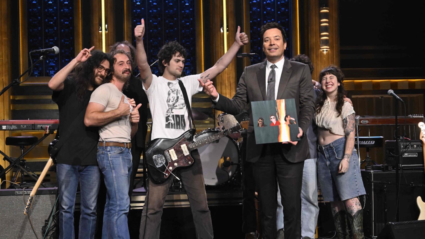 Regardez la performance de MJ Lenderman dans « Wristwatch » sur « Fallon »