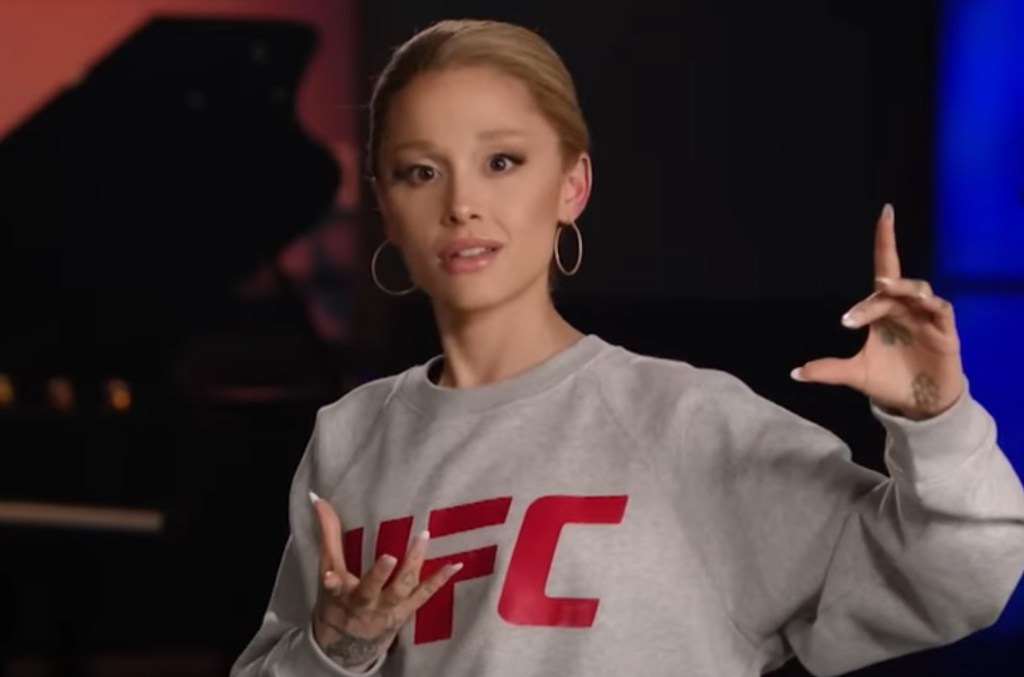 Ariana Grande fait passer la promotion NFL de Céline Dion au niveau supérieur avec la chanson thème brutale de l'UFC sur « SNL » : regardez