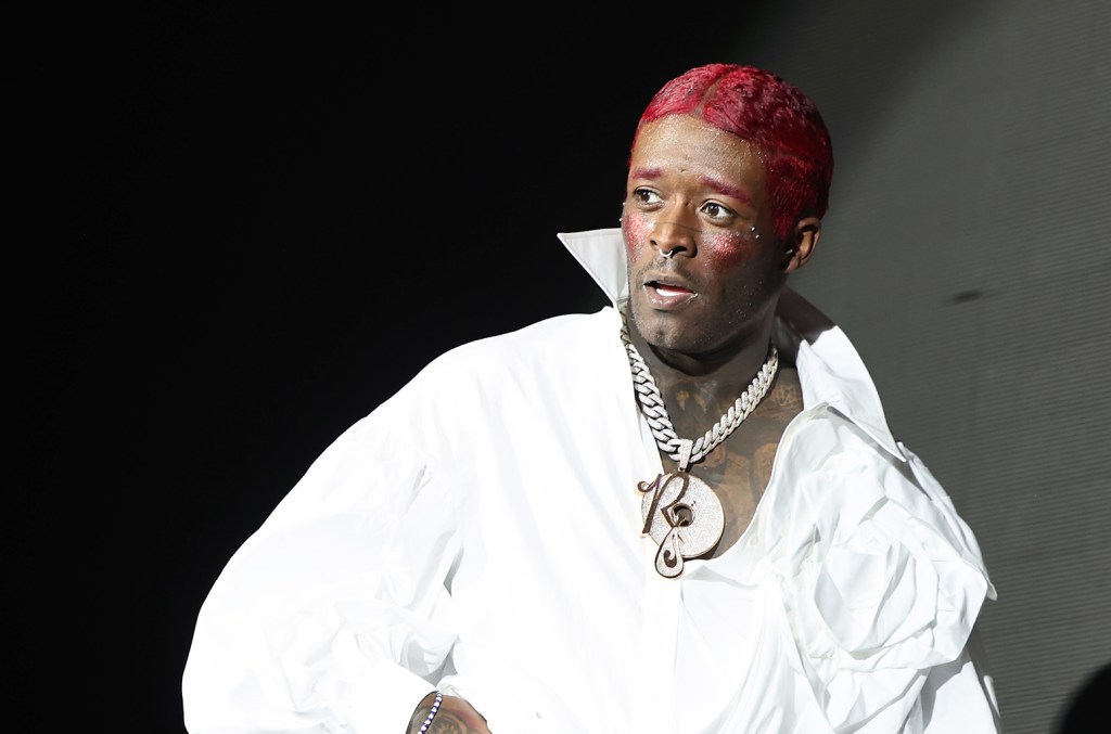 Lil Uzi Vert se moque d'Ebro Darden avec le titre "Chill Ebro" sur la liste des morceaux de "Eternal Atake 2"