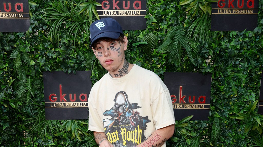 Lil Xan condamné à payer 27 000 $ pour avoir tiré une arme lors d'une dispute sur les commentaires de 2Pac