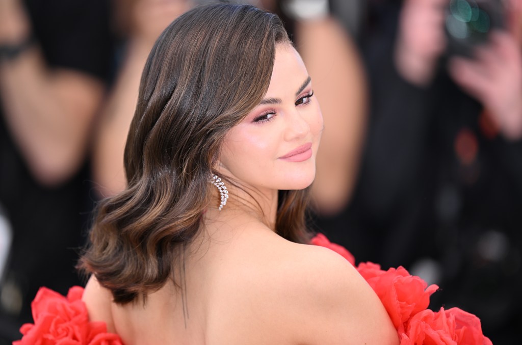 Selena Gomez, Becky G, Jelly Roll et bien d’autres sont finalistes des Anthem Awards 2024