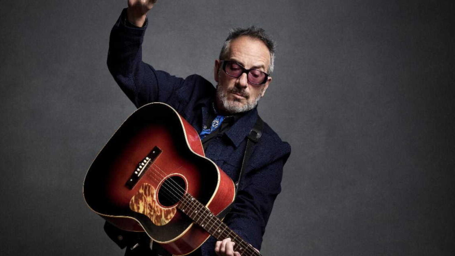 Elvis Costello et Steve Nieve confirment les dates de leur tournée hivernale aux États-Unis en 2025, y compris le Chicago Run