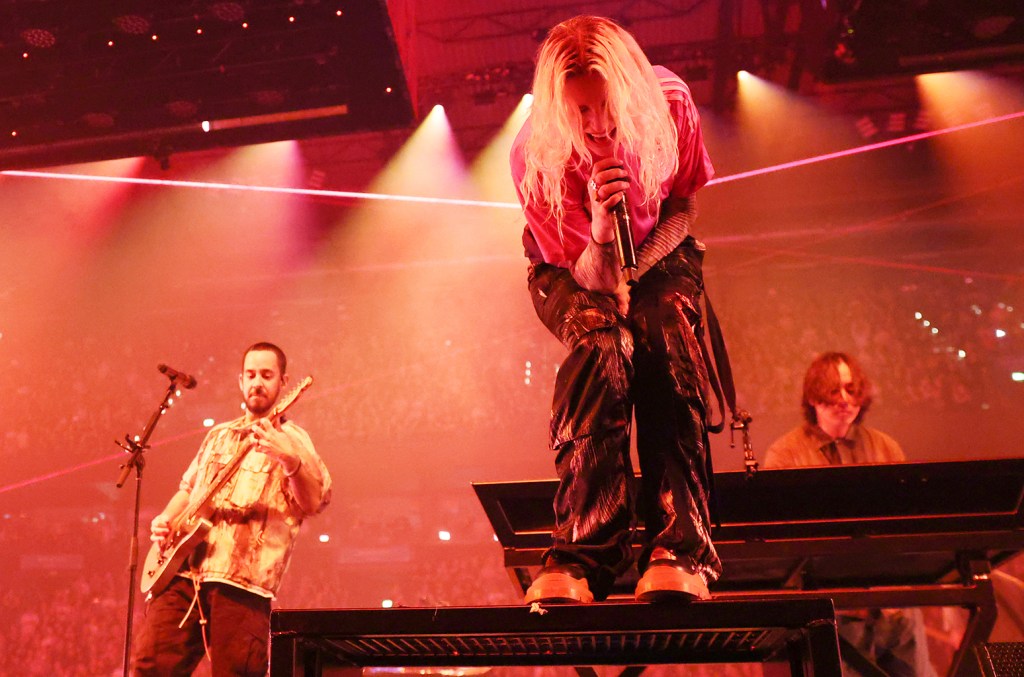 Linkin Park semble taquiner sa tournée mondiale 2025, y compris un arrêt au stade de Wembley à Londres