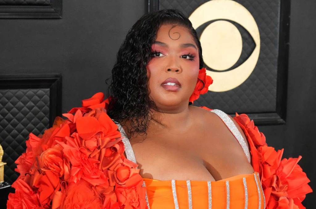 Lizzo envoie de l'amour à « tout le monde » après la victoire électorale de Donald Trump
