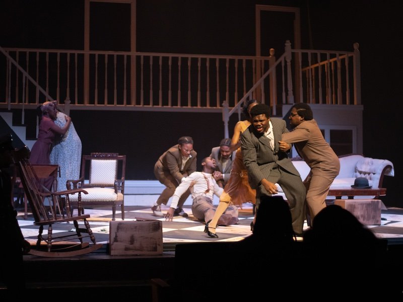 Une famille noire affronte « Big White Fog » dans une production révélatrice à Howard