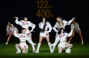G)I-DLE se produit avant le match de la série Séoul 2024 entre les Padres de San Diego et les Dodgers de Los Angeles au Gocheok Sky Dome le 21 mars 2024 à Séoul, en Californie.