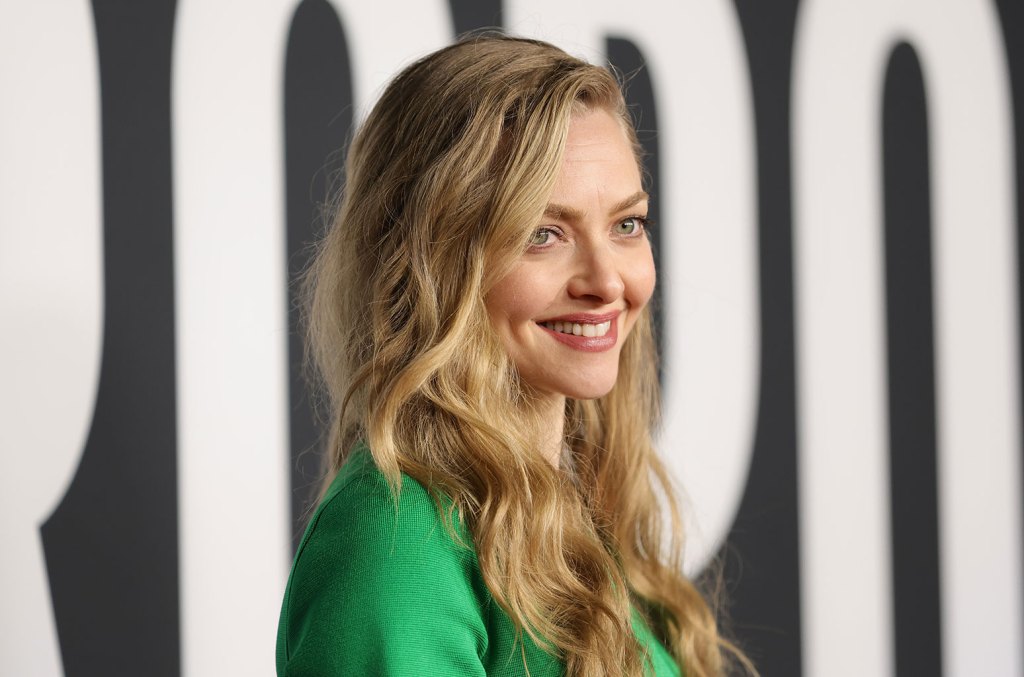 Amanda Seyfried dit qu'Ariana Grande était « censée être » Glinda dans « Wicked »